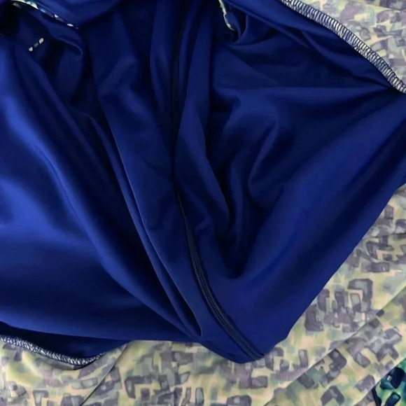 Luxe By Carmen Marc Valvo blue/green abstract sleeveless plus size dress… - Picture 7 of 7